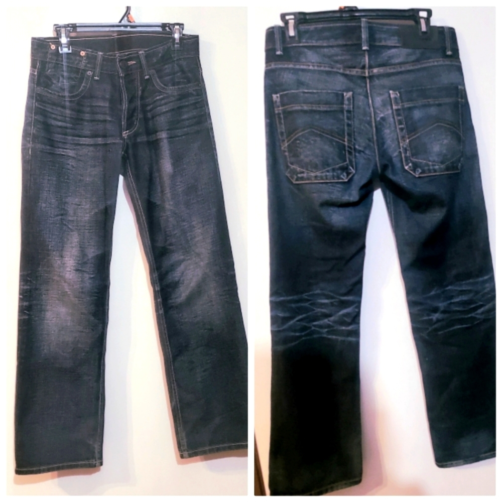 ARMANI EXCHANGE Classic denim.